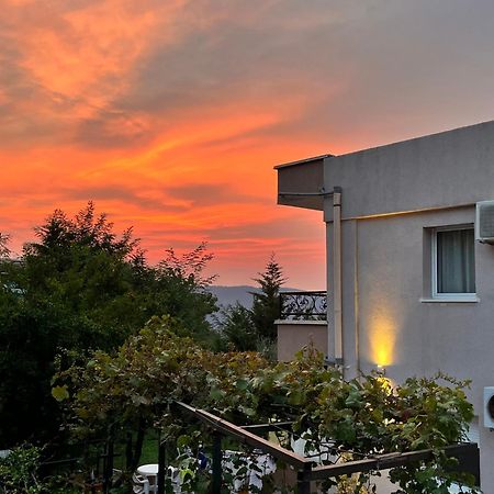 Guesthouse P&A Budva Exterior photo